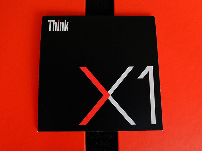 ThinkPad X1 Yoga、同梱の小冊子